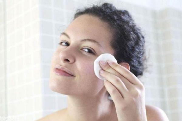 有什么简单的祛痘方法 祛痘最快的方法 有什么简单的祛痘方法 祛痘最快的方法