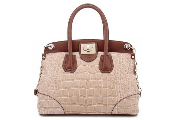 包包可以用酒精擦吗 牛皮包的保养方法 包包可以用酒精擦吗 牛皮包的保养方法