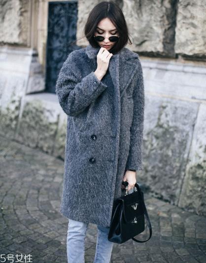 大衣什么颜色好看？这些颜色时髦又精致