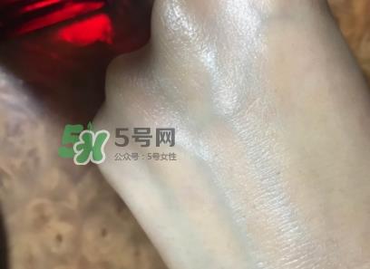 资生堂红色蜜露是水还是精华?资生堂红色蜜露是爽肤水吗 资生堂红色蜜露是水还是精华?资生堂红色蜜露是爽肤水吗