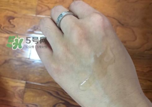 资生堂红色蜜露是水还是精华?资生堂红色蜜露是爽肤水吗 资生堂红色蜜露是水还是精华?资生堂红色蜜露是爽肤水吗