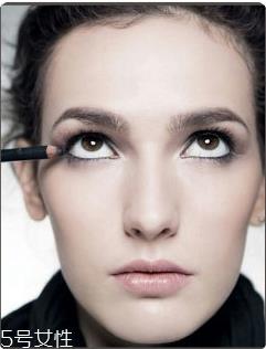 眼线卸不干净会怎样？关于眼线的小秘密