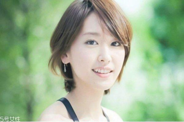 圆脸适合什么眉形 大圆脸适合什么眉毛