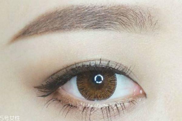 圆脸适合什么眉形 大圆脸适合什么眉毛