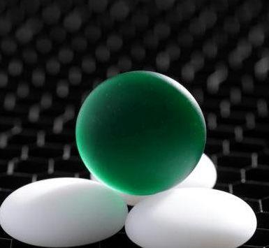 围棋哪个颜色先走（围棋哪方先走黑色还是白色）