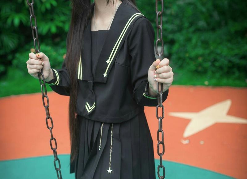 身上有灵气女人的特征3个:超有磁场