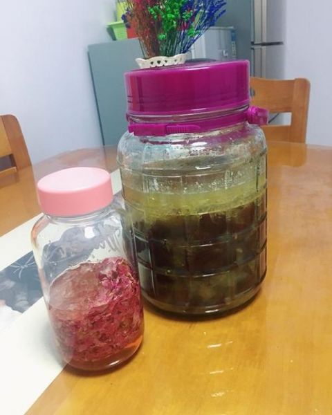 自己做葡萄酒要放酒吗