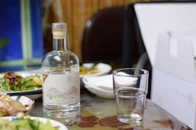 ​大热天喝白酒好不好(喝白酒的感受)