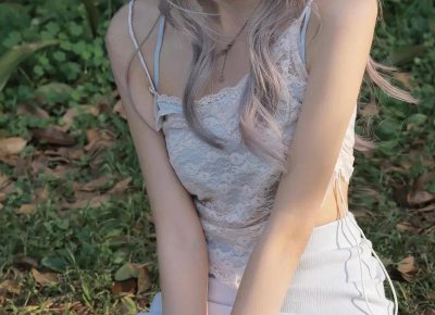 ​老公带着一个女孩，进了一家酒店