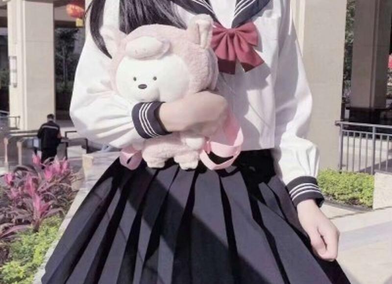 在外人看来我是幸福的,却向老公提出了无数次离婚 在外人看来我是幸福的,却向老公提出了无数次离婚