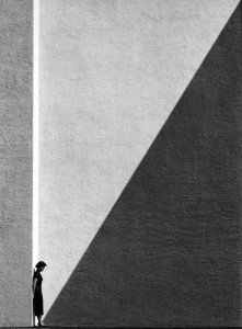 ​何藩，香港风月片的“一代宗师”，也是儒雅一生的谦谦君子