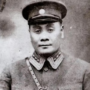 ​1938年刘湘死后，妻儿过的怎么样？两子授衔少将，妻子靠本钱发财