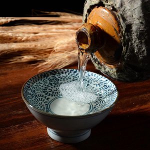 ​传承600多年的杂粮酒濒临消失，因一人献出配方，才得以成为经典