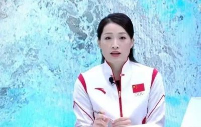 ​奥运冠军罗雪娟23岁因伤退役，嫁给大10岁富商，如今39岁美如少女