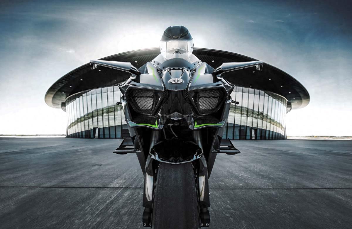 高清壁纸：川崎H2R和川崎H2，暴力美学！