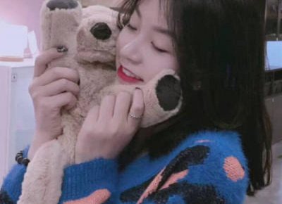 ​情人每月给老婆打钱，我很生气