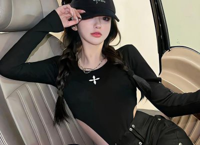 ​张若昀老婆叫什么（张若昀的老婆唐艺昕）