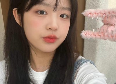 ​离婚时，妻子丢了两样宝贝给丈夫，三个月不到，丈夫求她复婚！