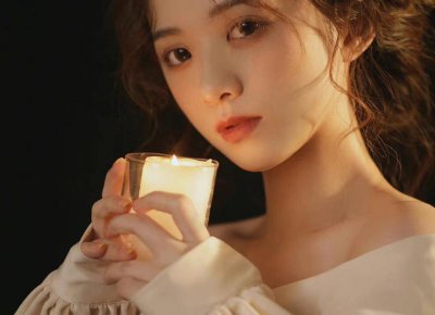 ​谭松韵的男朋友（娃娃脸女神谭松韵的上位秘史）