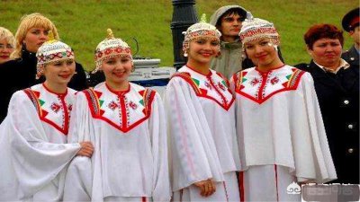 ​有些匈牙利人自称是中国的后裔，有哪些依据呢？