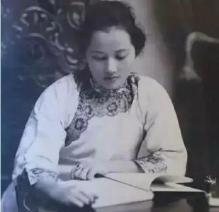 ​民国第一位“国母”卢慕贞，主动成全丈夫体面离婚，86岁孤独辞世