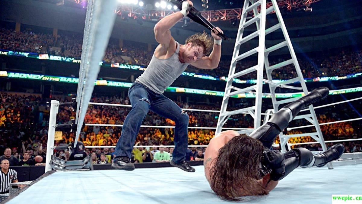 WWE的值得当兄弟的疯小子-迪安·安布罗斯