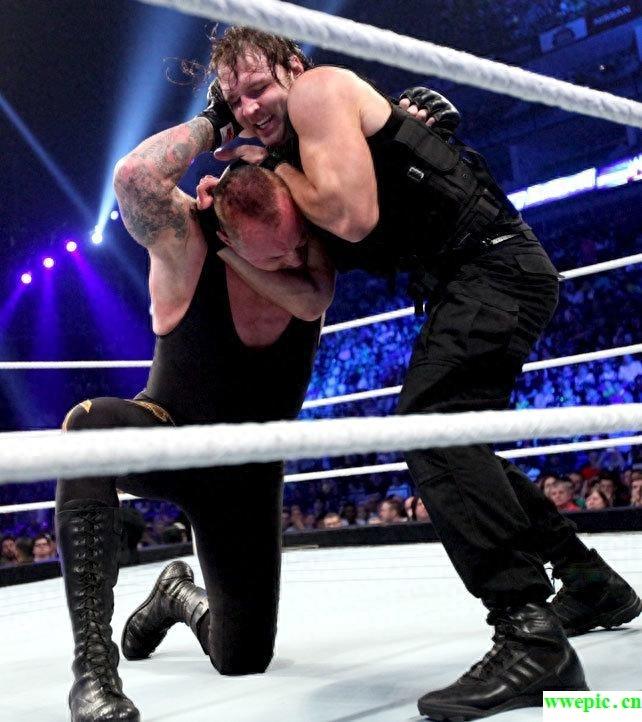 WWE的值得当兄弟的疯小子-迪安·安布罗斯