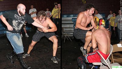 ​WWE的值得当兄弟的疯小子-迪安·安布罗斯