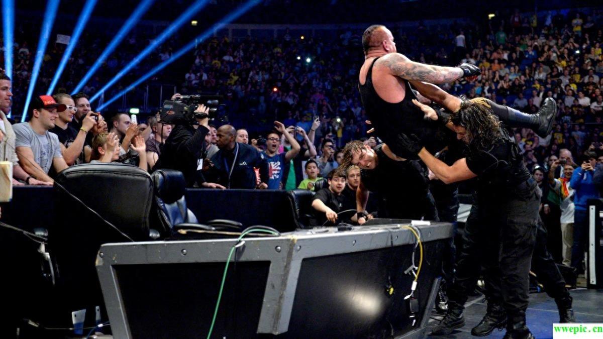 WWE的值得当兄弟的疯小子-迪安·安布罗斯