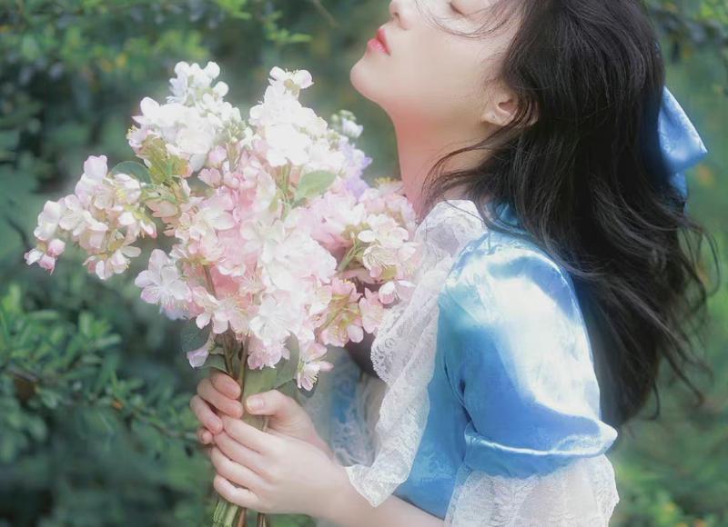 前夫为什么不删除前妻的微信（离婚后不删除前妻微信）