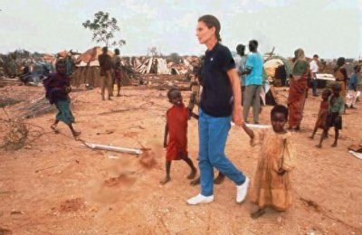 ​老照片：奥黛丽·赫本的晚年，把慈爱献给了贫困地区的儿童