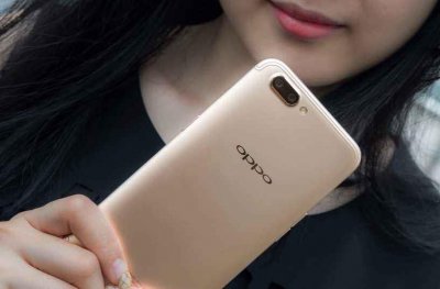 ​OPPO A55上架，5000mAh+186g，1499元