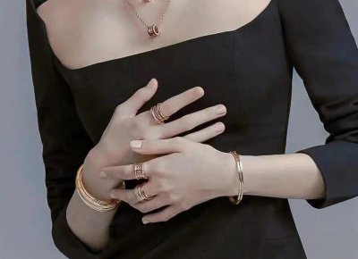 ​喜欢一个男生应该去追吗(遇到喜欢的人一定要大胆去追)