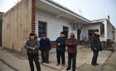 ​“百年难逢岁交春”，这句俗语啥意思，那今年的年景会很好吗？