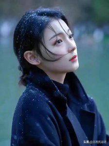 ​七律·雨打芭蕉有思