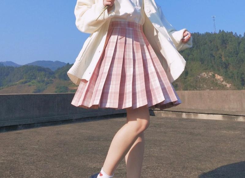 亲嘴为什么要伸舌头？