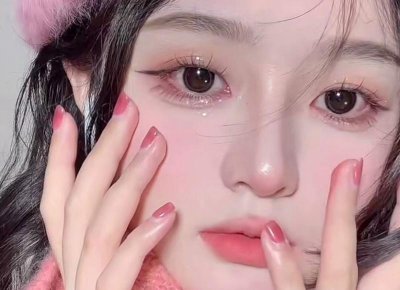 ​男生追女生该不该送礼物？