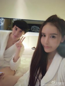 ​年龄容貌国籍取向成谜 亚美只只携手蛇精男刘梓晨上演吐血悬疑片