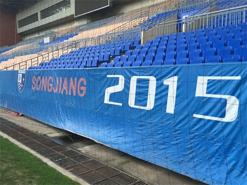 走进天津团泊足球场内场，感受专业球场氛围