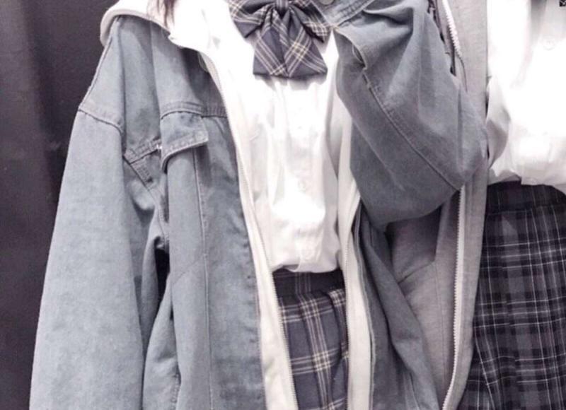 办完离婚证卖房很麻烦吗