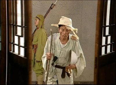 ​《地下交通站》:可爱又迷人的反派-贾贵