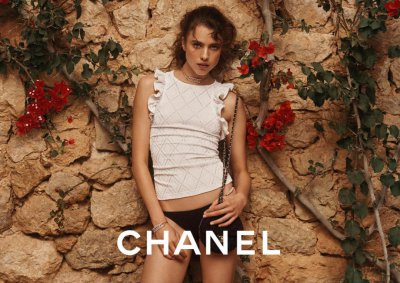 ​好莱坞星二代女星Margaret Qualley