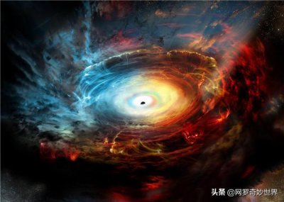 ​男子称来自一个地球上不存在的国家，或是在暗指平行宇宙存在