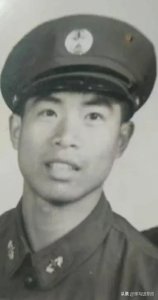 ​85式军装与65式军装的区别