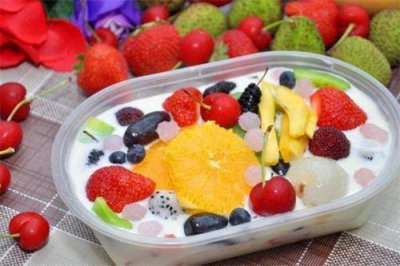 ​新手开的水果捞店，现在生意不太好，怎么解决？