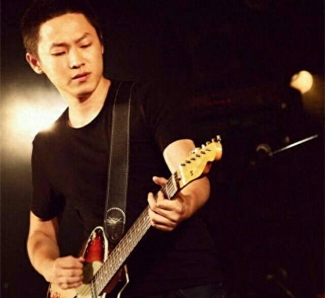 他是那英的徒弟,最受争议的好声音冠军,今天梁博26岁生日