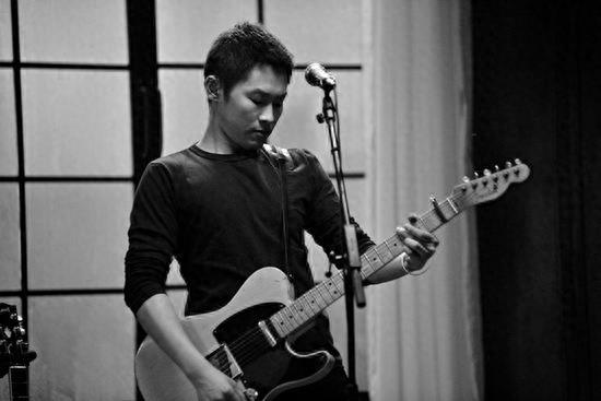 他是那英的徒弟,最受争议的好声音冠军,今天梁博26岁生日