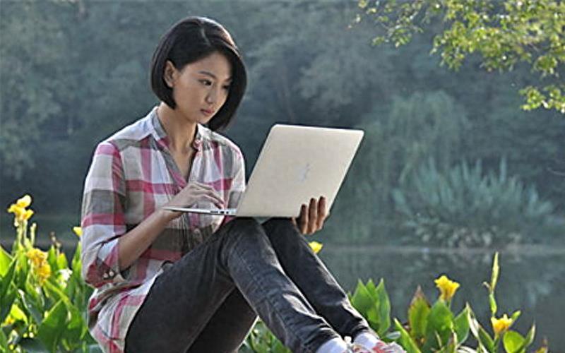 军装妹子侯梦莎称荧幕最美铁娘子 网曝丈夫竟是兰州人任柯诺