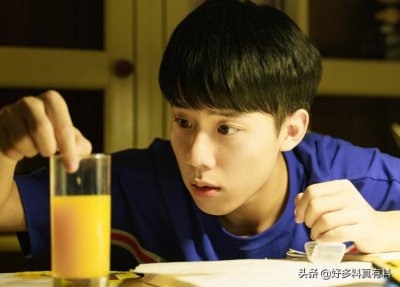 ​演员周奇是海清的什么人 两个人为什么长得那么相似