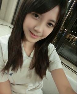 台湾最甜童星纪欣妤来啦,长相甜美,有着与生俱来的舞蹈天赋~~